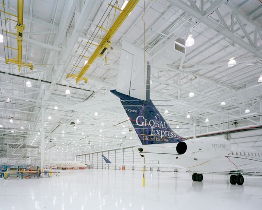 Heavy-Structures-Bombardier-Hangar-Interior-jet.jpg